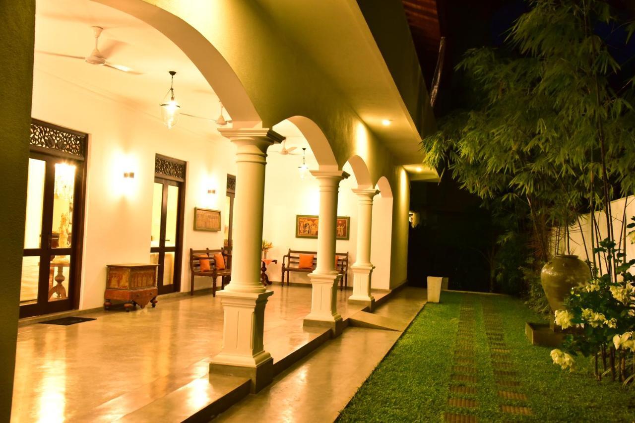 Boutique Villa Shanthi Hikkaduwa Bagian luar foto